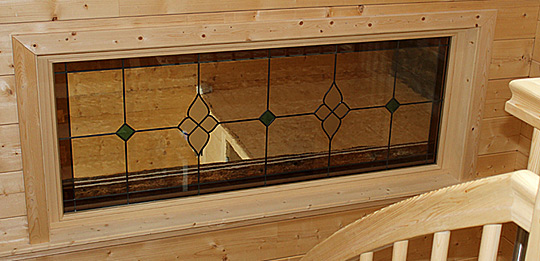 Bleiverglasung Ornament Blockhaus Fenster